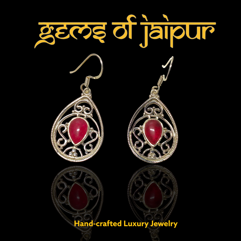 Traditional India Design with Gemstone