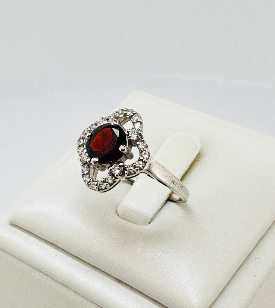 Garnet Diamond Clover