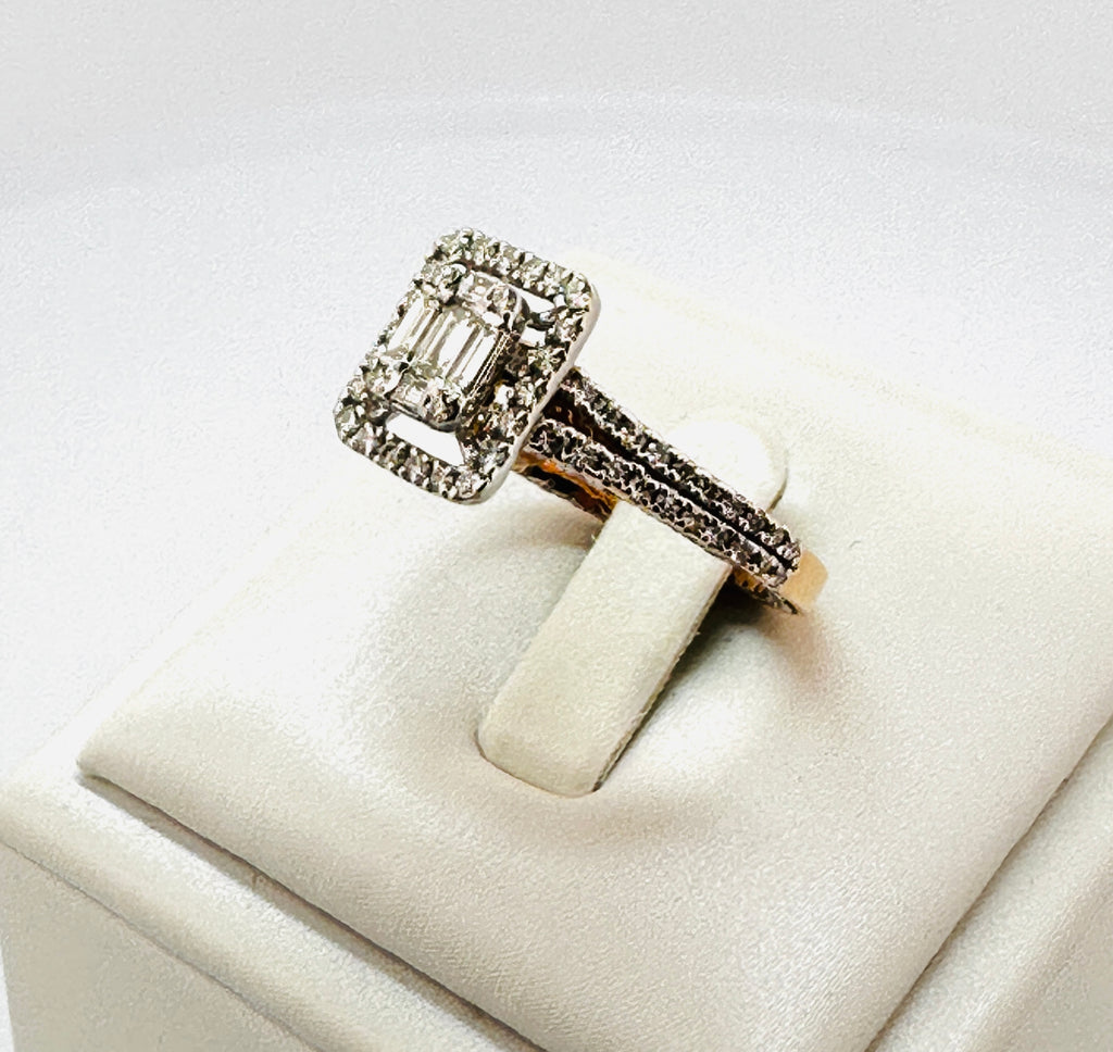 Diamond Square Halo Invisible