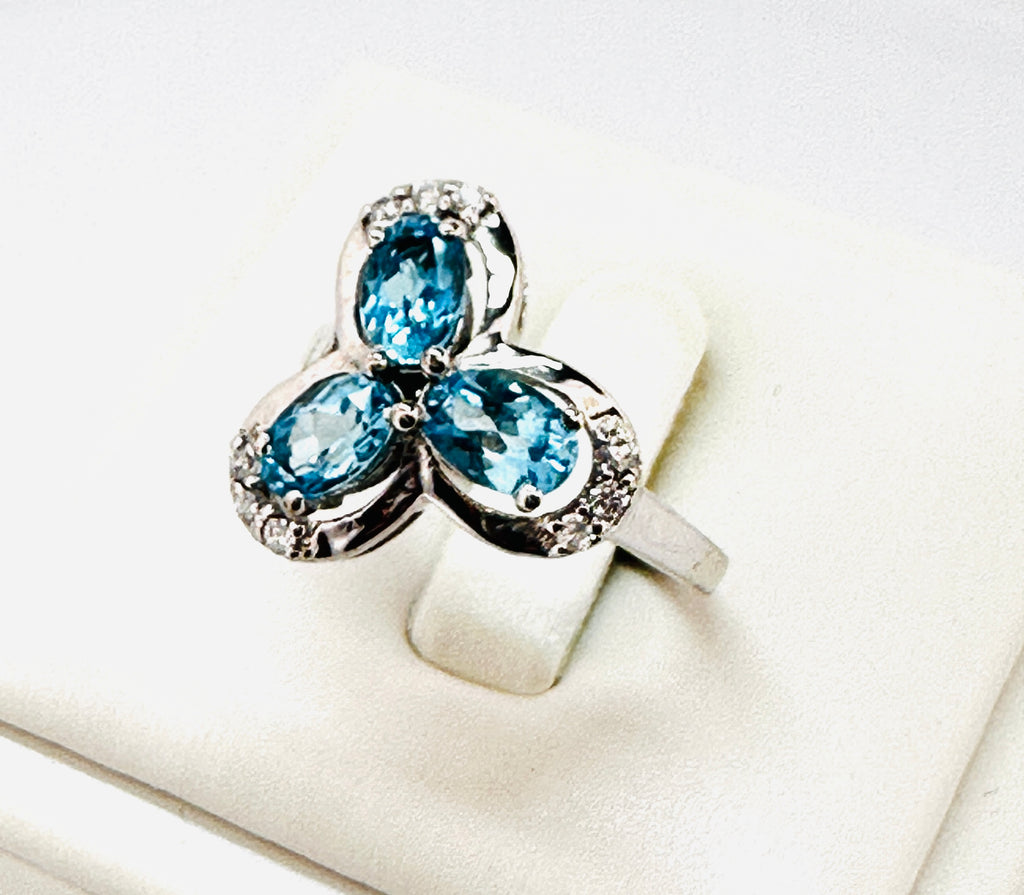 Blue Topaz Clover