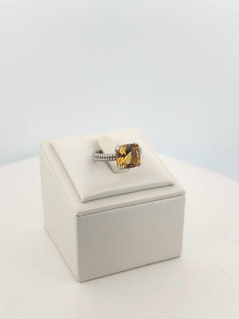 Golden Sunbeam Citrine Ring