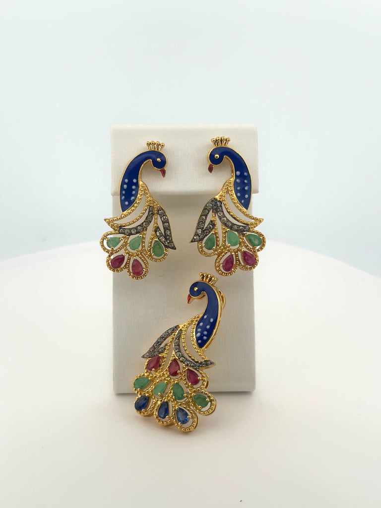 Royal Peacock Elegance