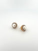 Pearl Surrounded By Diamonds set in yellow gold