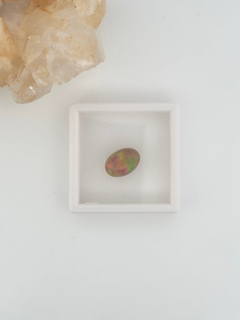 Opal-Vineeta