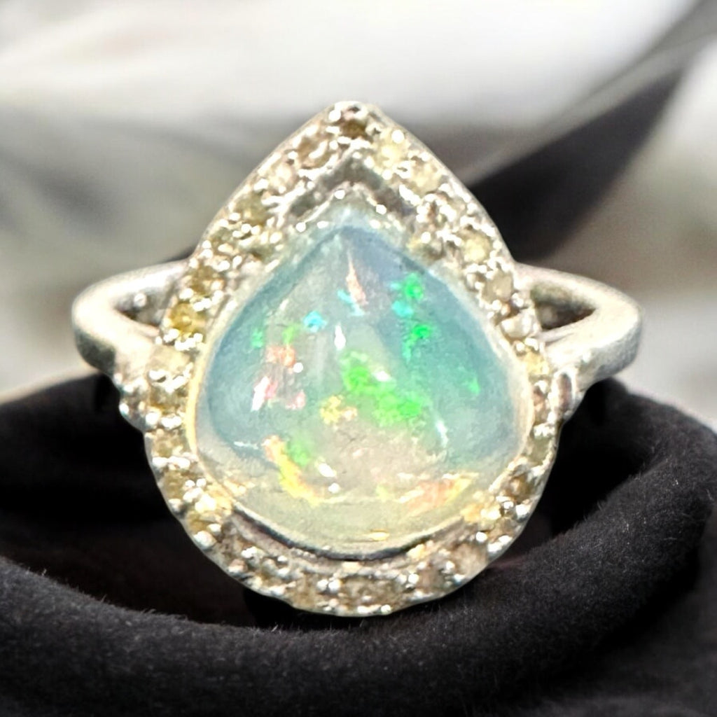 Opals & Diamond