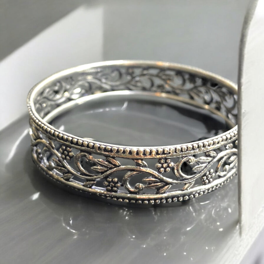 Flower Vine Bangle