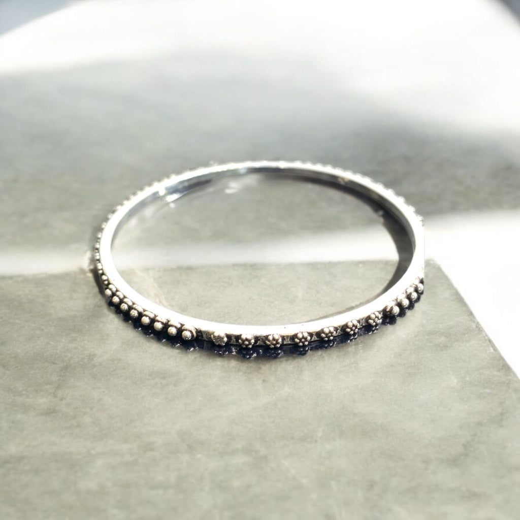 Dots Bangle