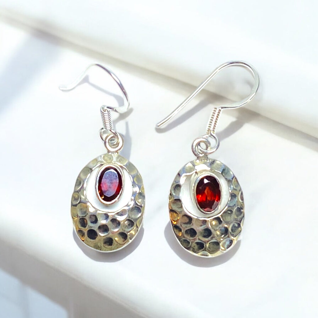 Hammered Oval with Gemstone