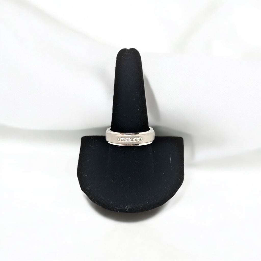 Man Sterling Silver with Diamond