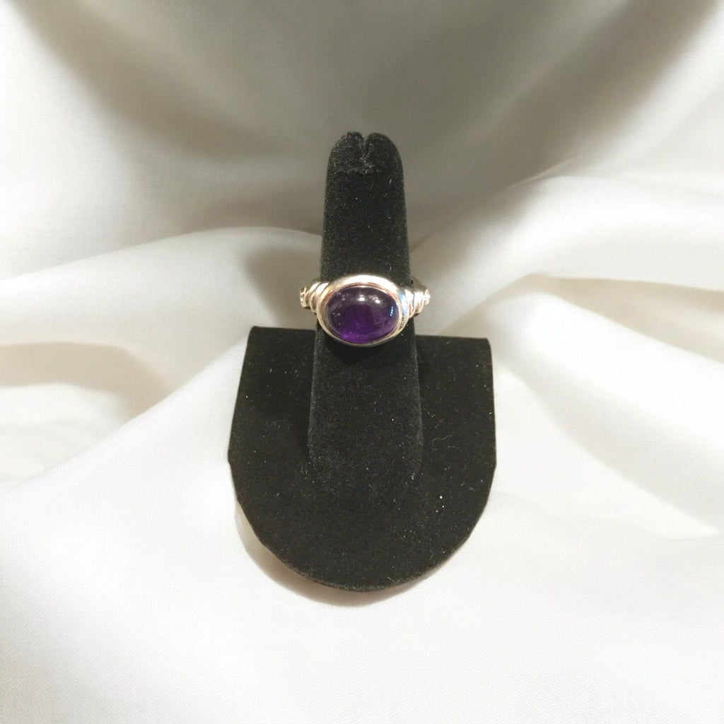 Oval Amethyst Ring