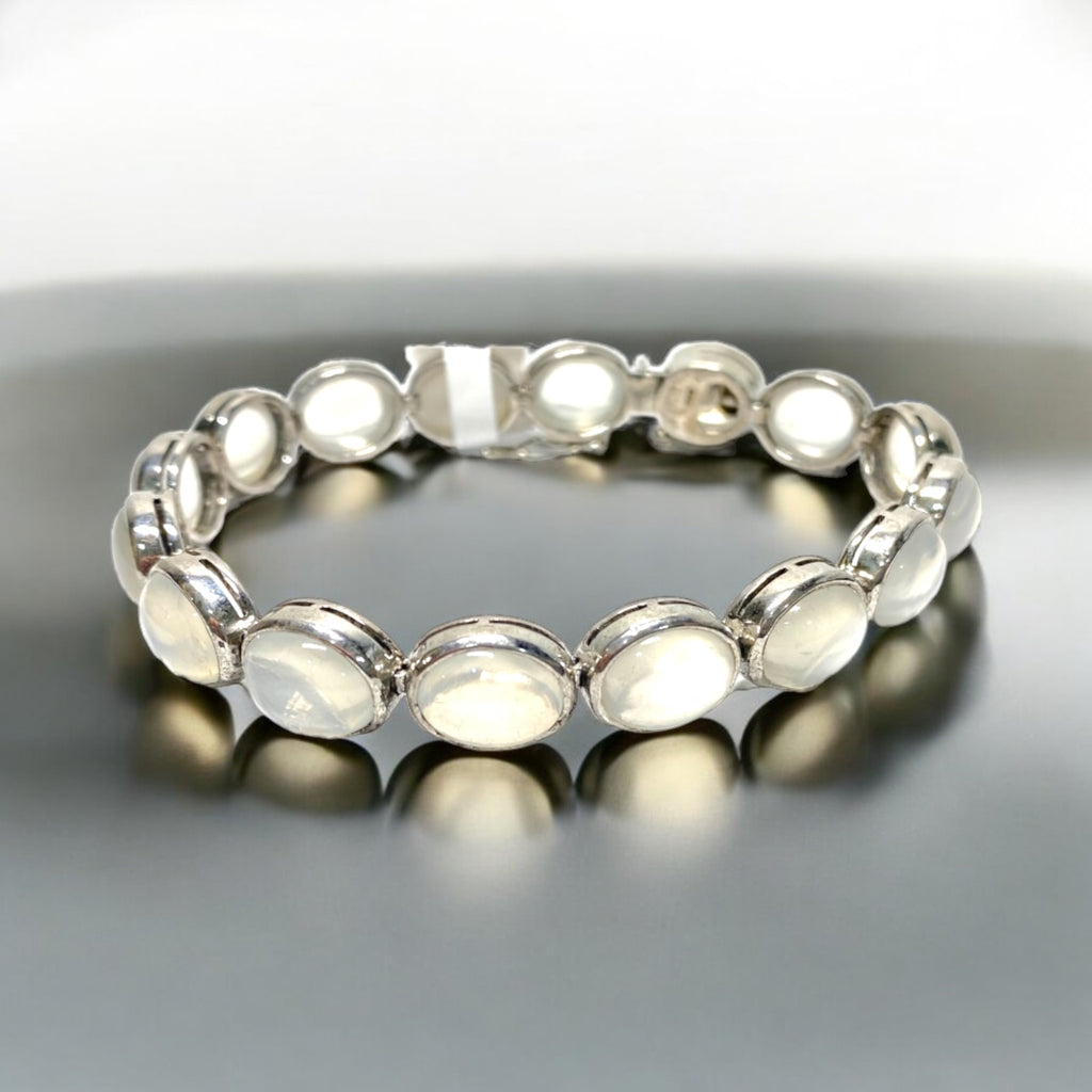 Cats Eye Moonstone Bezel