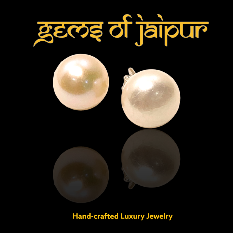 Pearl Studs