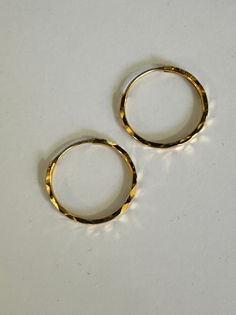 Hammer Hoops