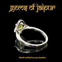 Peridot Oval Eye