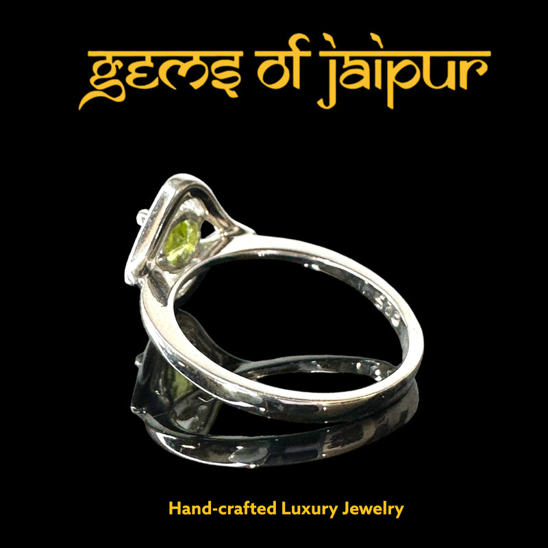 Peridot Oval Eye