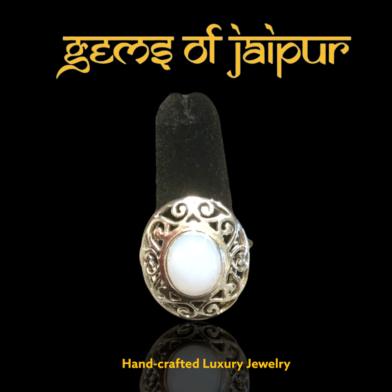 Chalcedony Scroll