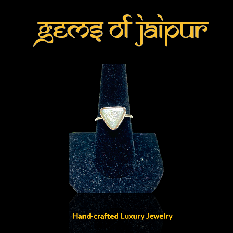 Baroque Pearl Triangle Bezel